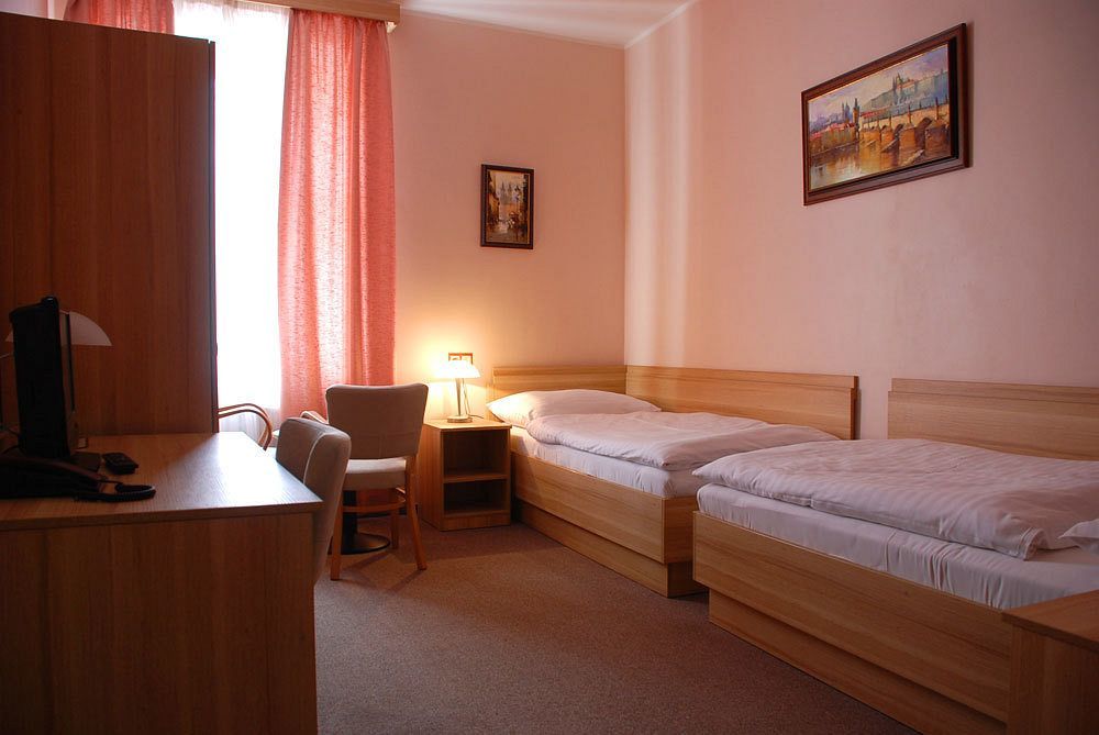 Hotel D'Angelo Prag Exterior foto